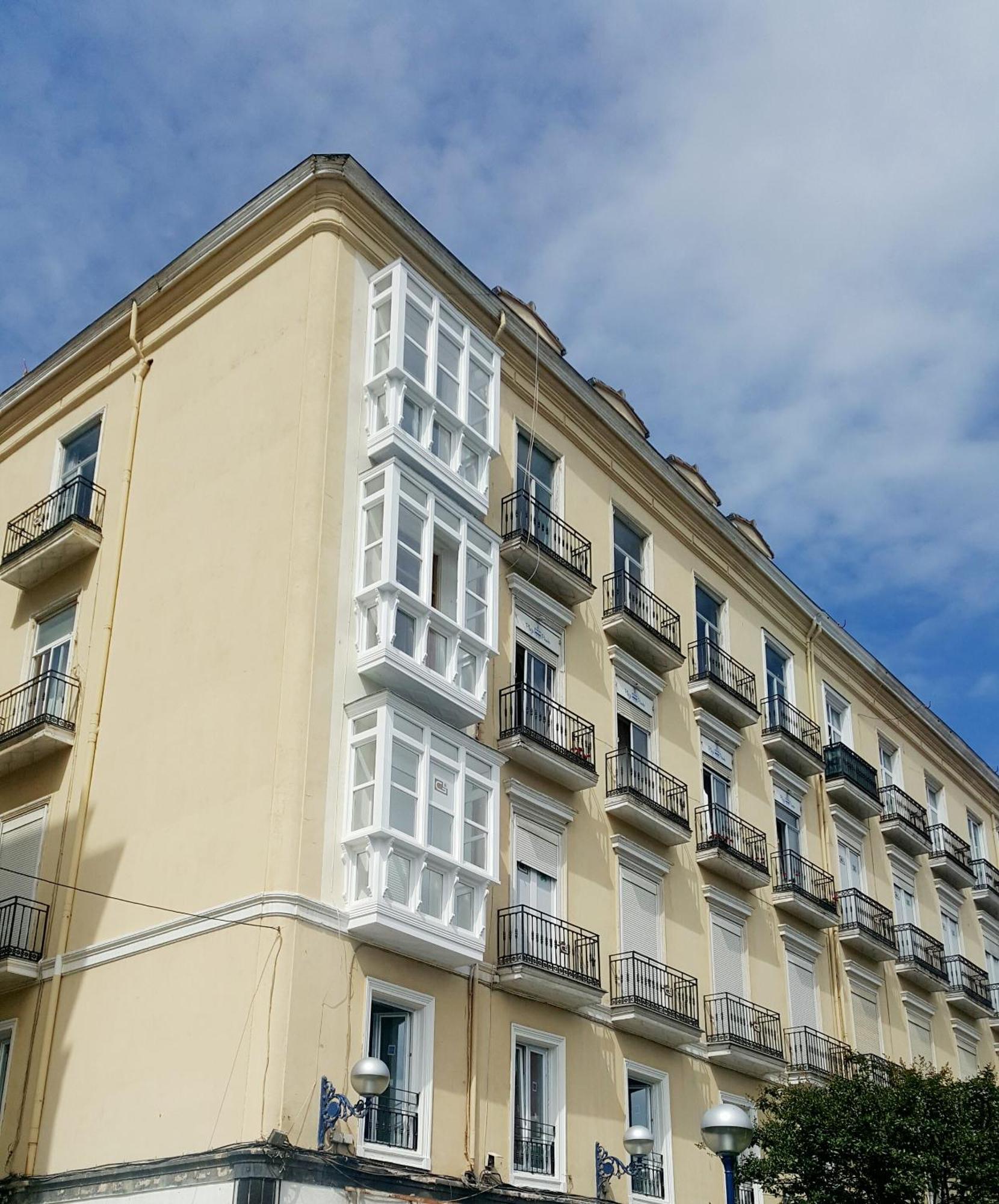 Apartamentos Art Suite Santander Bilik gambar
